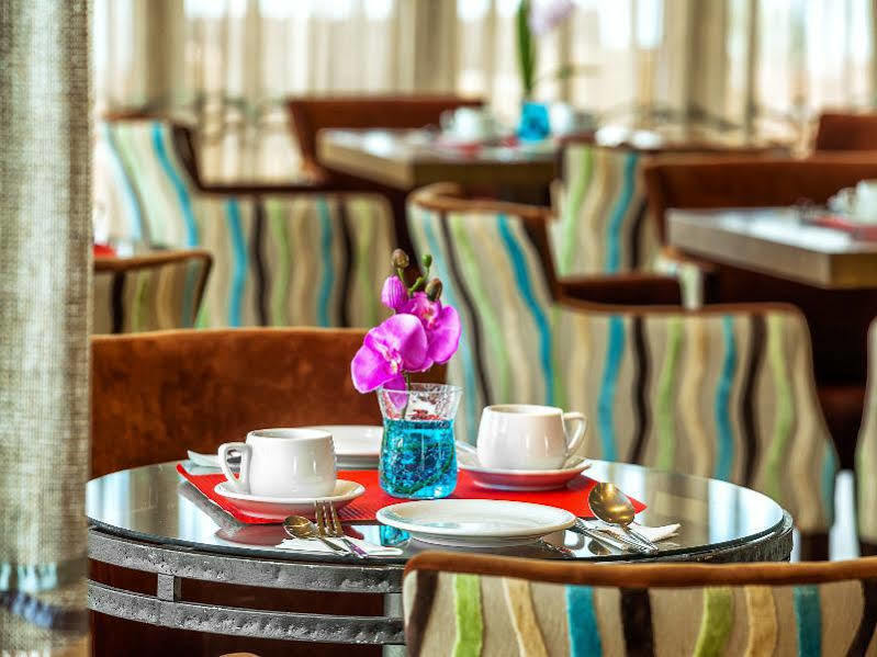 Perea Hotel